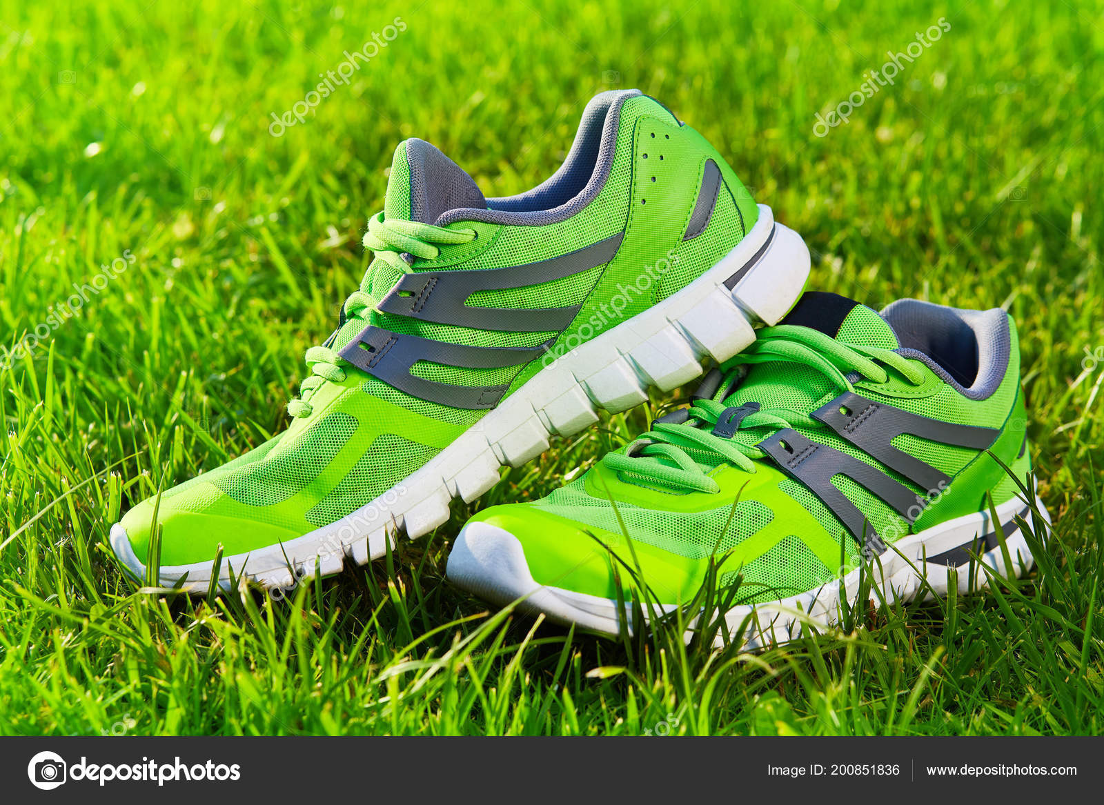 Grass running shoes sale