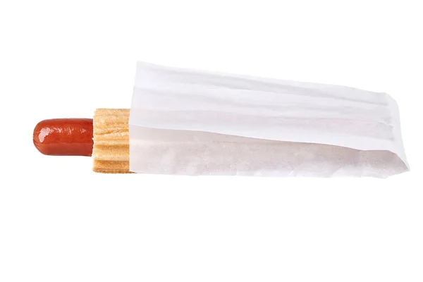 白い背景に隔離された白い紙のパッケージのフランスのホットドッグ — ストック写真
