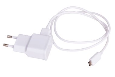 Beyaz yalıtılmış gadget için şarj kablosu ve fiş. Usb kablo konektörü kablosu