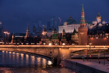 Rusya, Moskova - Mayıs, 2018: gece Moskova, Kremlin, Moskova-Nehri