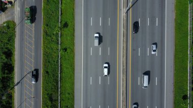 Ekspres kırsal genelinde havadan görünümü