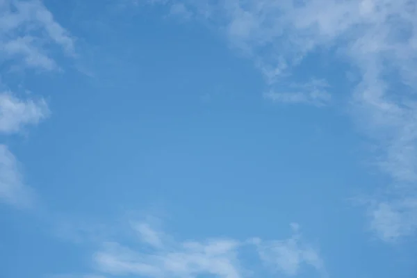 White Clouds Clear Blue Sky Use Background — Stock Photo, Image