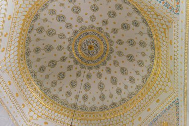 Topkapı Sarayı 'nda İslami dekorasyon iç kubbe