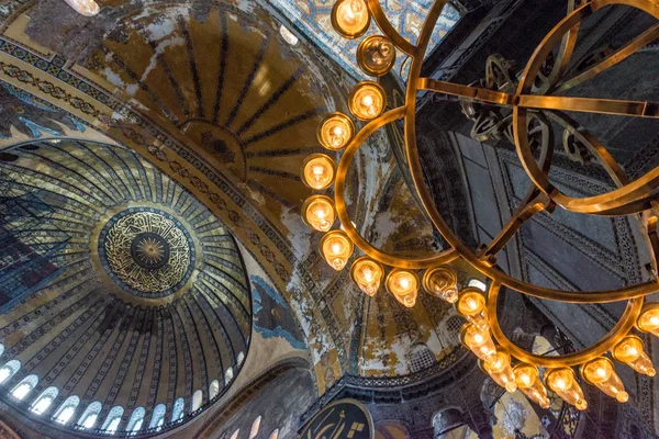 Εσωτερικό Της Αγίας Σοφίας Στην Πόλη Της Κωνσταντινούπολης — Φωτογραφία Αρχείου
