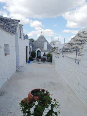 Alberobello, Italya. Puglia. Beyaz evler