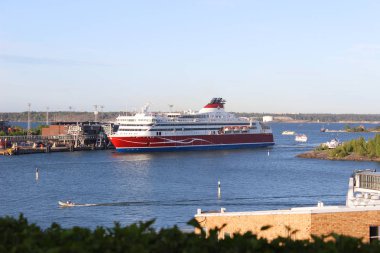 Helsinki limanında yolcu gemisi, Finlandiya. Finlandiya Körfezi