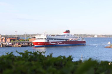 Helsinki limanında yolcu gemisi, Finlandiya. Finlandiya Körfezi