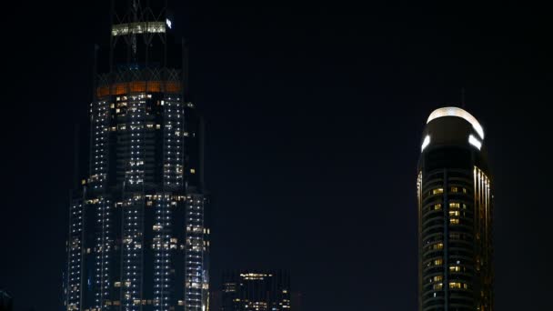Luzes Noturnas Dos Edifícios Centro Dubai Emirados Árabes Unidos — Vídeo de Stock
