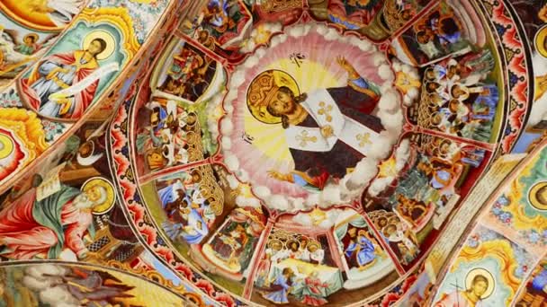 莱拉修道院 Rila Monastery 是保加利亚最大 最有名的东正教修道院 图片中的天花板画 圣经故事4K — 图库视频影像