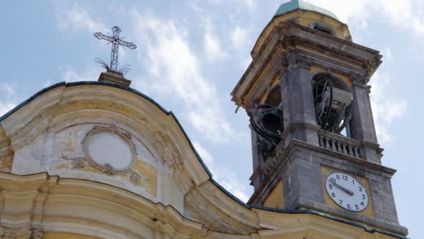 Toque Sinos Igreja Torre Sineira Canzo Bergamo Itália — Vídeo de Stock
