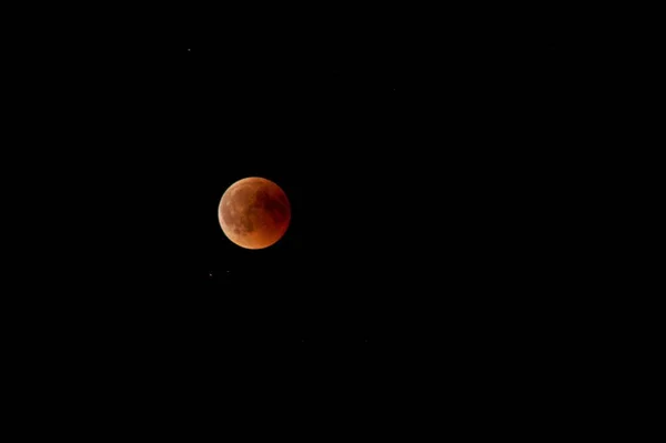 Super telephoto image of the super blue blood moon lunar eclipse