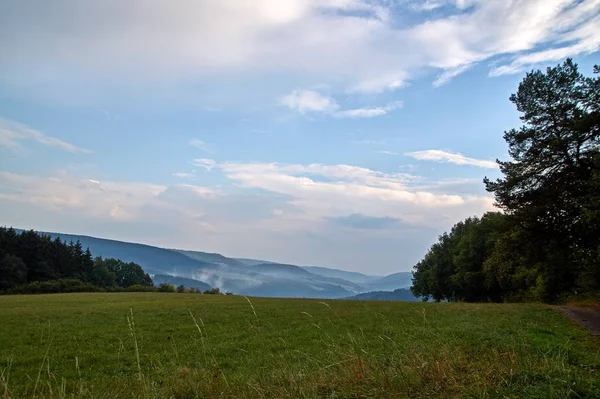 Krásná krajina v Severní Eifel v Německu. — Stock fotografie