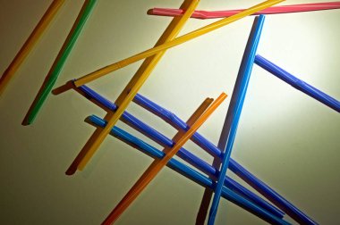 Durmak istimal plastik çöp, deniz üzerinde dur plastik kirliliği, tek kullanımlık plastik çöp içme ret.