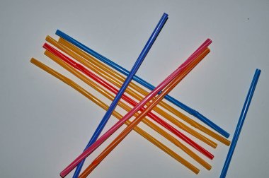 Durmak istimal plastik çöp, deniz üzerinde dur plastik kirliliği, tek kullanımlık plastik çöp içme ret.