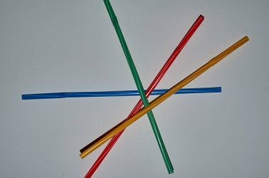 Durmak istimal plastik çöp, deniz üzerinde dur plastik kirliliği, tek kullanımlık plastik çöp içme ret.