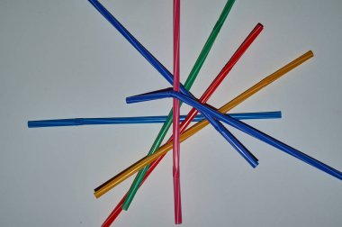 Durmak istimal plastik çöp, deniz üzerinde dur plastik kirliliği, tek kullanımlık plastik çöp içme ret.