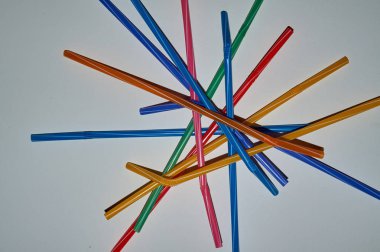 Durmak istimal plastik çöp, deniz üzerinde dur plastik kirliliği, tek kullanımlık plastik çöp içme ret.