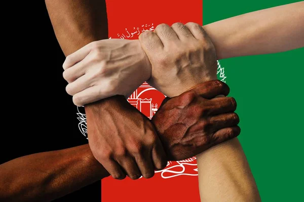 Gruppo Multiculturale Giovani Afghani Bandiera Integrazione Diversità Isolato — Foto Stock