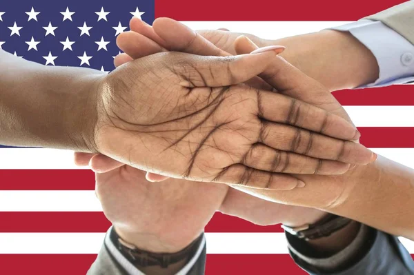 Bandera Los Estados Unidos Integración Grupo Multicultural Jóvenes — Foto de Stock