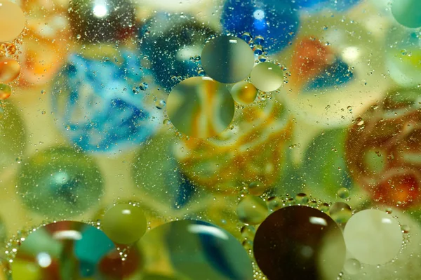 Drijvend Het Water Abstract Kleurrijk Olie Druppels — Stockfoto