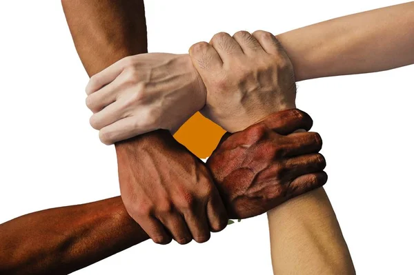 Bandera de Chipre, integración de un grupo multicultural de jóvenes — Foto de Stock