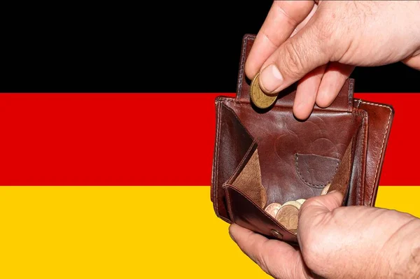 Prázdná Peněženka Ukazuje Globální Finanční Krizi Vyvolanou Virem Korony Německu — Stock fotografie