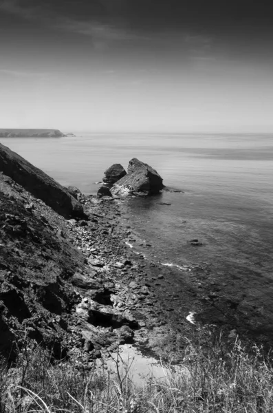 Una Dramática Toma Blanco Negro Bassets Cove Cornwall Inglaterra — Foto de Stock