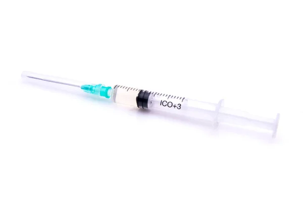 Seringa Com Vacina Para Covid Sobre Fundo Branco — Fotografia de Stock