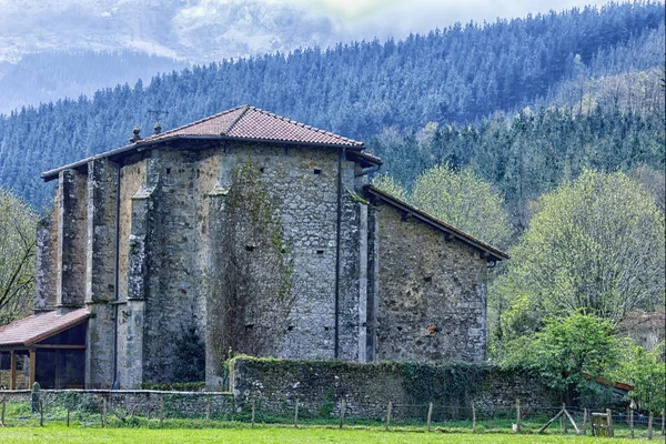 Iglesia Valle Atxondo — Foto de Stock