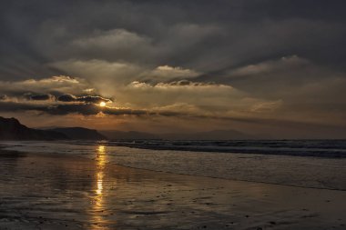 Sopelana içinde günbatımı manzara