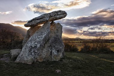 Dolmen salvatierra batımında içinde