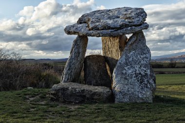 Dolmen salvatierra batımında içinde
