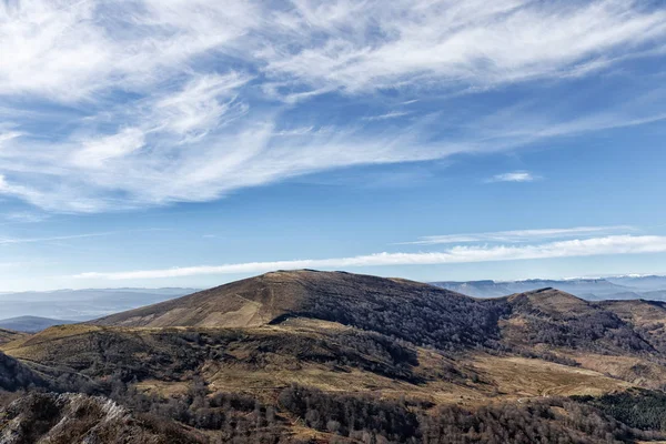 Bask Ülkesinin Dağlarındaki Manzara — Stok fotoğraf