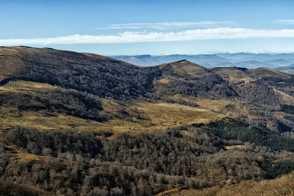 Bask Ülkesinin Dağlarındaki Manzara — Stok fotoğraf