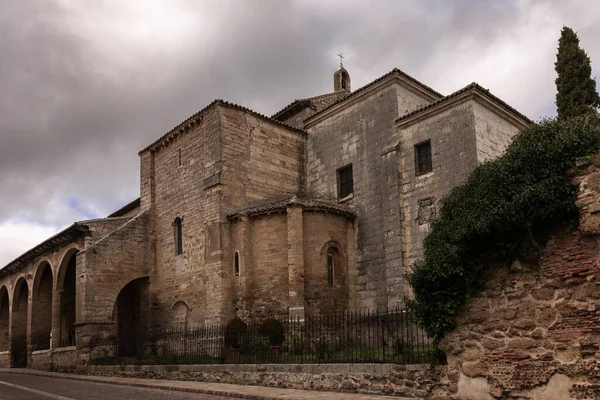 Igreja Antiga Uma Pequena Cidade Espanha — Fotografia de Stock