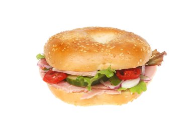 Jambon ve beyaz karşı izole bir numaralı seribaşı susam çörek salata