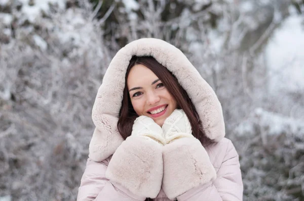 Portrait Young Beautiful Emotional Woman Hooded Coat Gloves Snow Covered — Stock Photo, Image