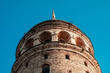 Galata Kulesi, İstanbul City of Turkey... Boğaz, martı ve teknelerle Türkiye'nin İstanbul Şehrinin Görünümü.