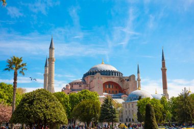 Türkiye'nin İstanbul şehrinde Ayasofya Müzesi, Kilisesi veya Camii. 