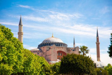 Türkiye'nin İstanbul şehrinde Ayasofya Müzesi, Kilisesi veya Camii. 