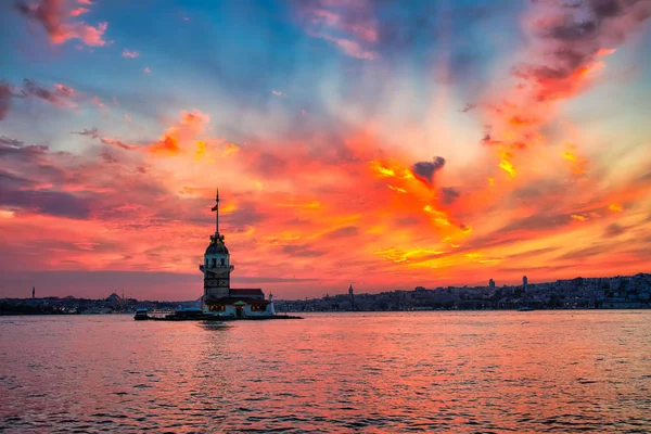 Vue Tour Vierge Istanbul Ville Turquie Tour Historique Coucher Soleil — Photo