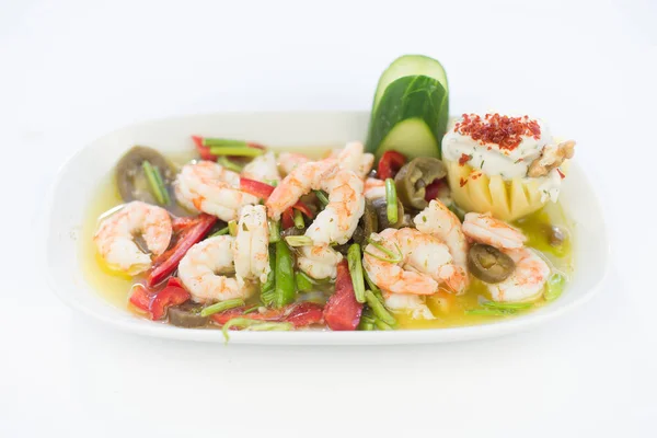 Balık Lokantasında Karides Deniz Ürünleri Balık Aperatifler Salatalar Masada Yunanistan — Stok fotoğraf