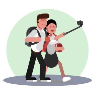 Kız selfie çekiyor.