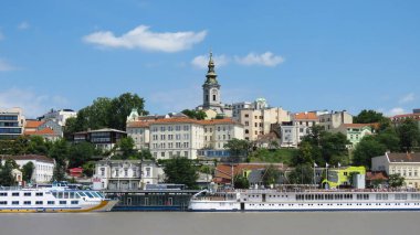 Bağlantı noktası Belgrad Belgrad, Sırbistan için Sava nehrinde bir kargo limanıdır.