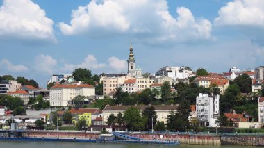 Belgrad theport acargoporton thesavariver inbelgrade, Sırbistan var. Katedral kilise St. Michael Archangel içinde belgili tanımlık geçmiş.