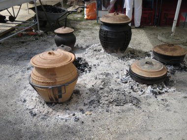 Guca, Sırbistan, 11 Ağustos 2018. Guca 57 trompet Festivali. Sırbistan Dünya çapında bilinen müzik festivali. Yarım milyon ziyaretçi dünyanın her yerinden gelen her Ağustos 2000 vatandaşlar şehre geldi. Festival çevreleyen gelen sahneleri.
