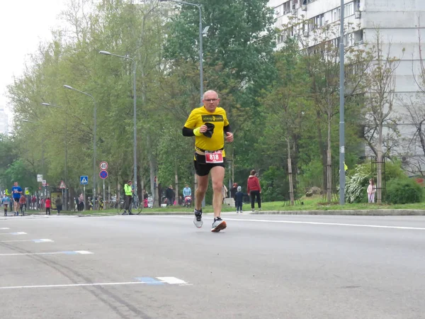 Belgrad Serbien April 2019 Den Belgrad Maraton Löpare Från Många — Stockfoto