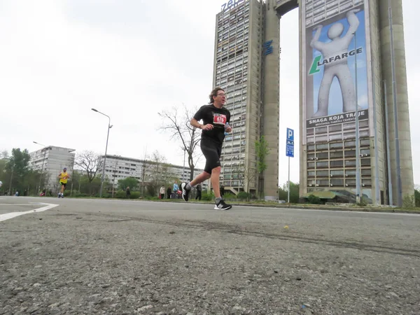Belgrado Serbia Aprile 2019 32Esima Maratona Belgrado Corridori Provenienti Molti — Foto Stock