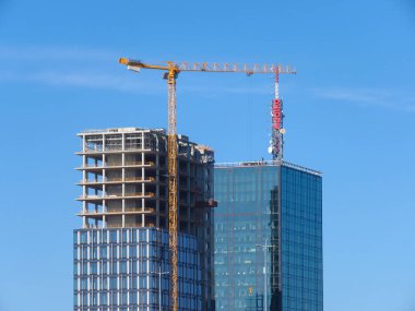 Belgrad, Sırbistan, 27 Eylül 2019. Gökdelen şantiyesi. İkinci kule usce 2 bitirme.
