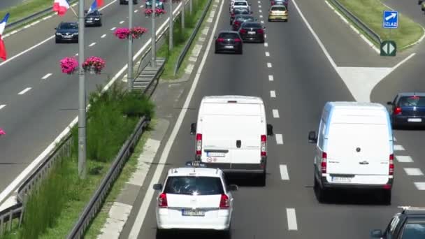 Belgrad Serbien Juli 2019 Verkehr Ohne Gedränge Auf Der Autobahn — Stockvideo